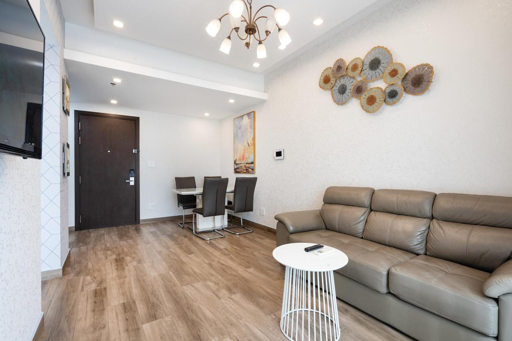 הו צ'י מין סיטי Double E Saigon Apartment In Rivergate Building מראה חיצוני תמונה