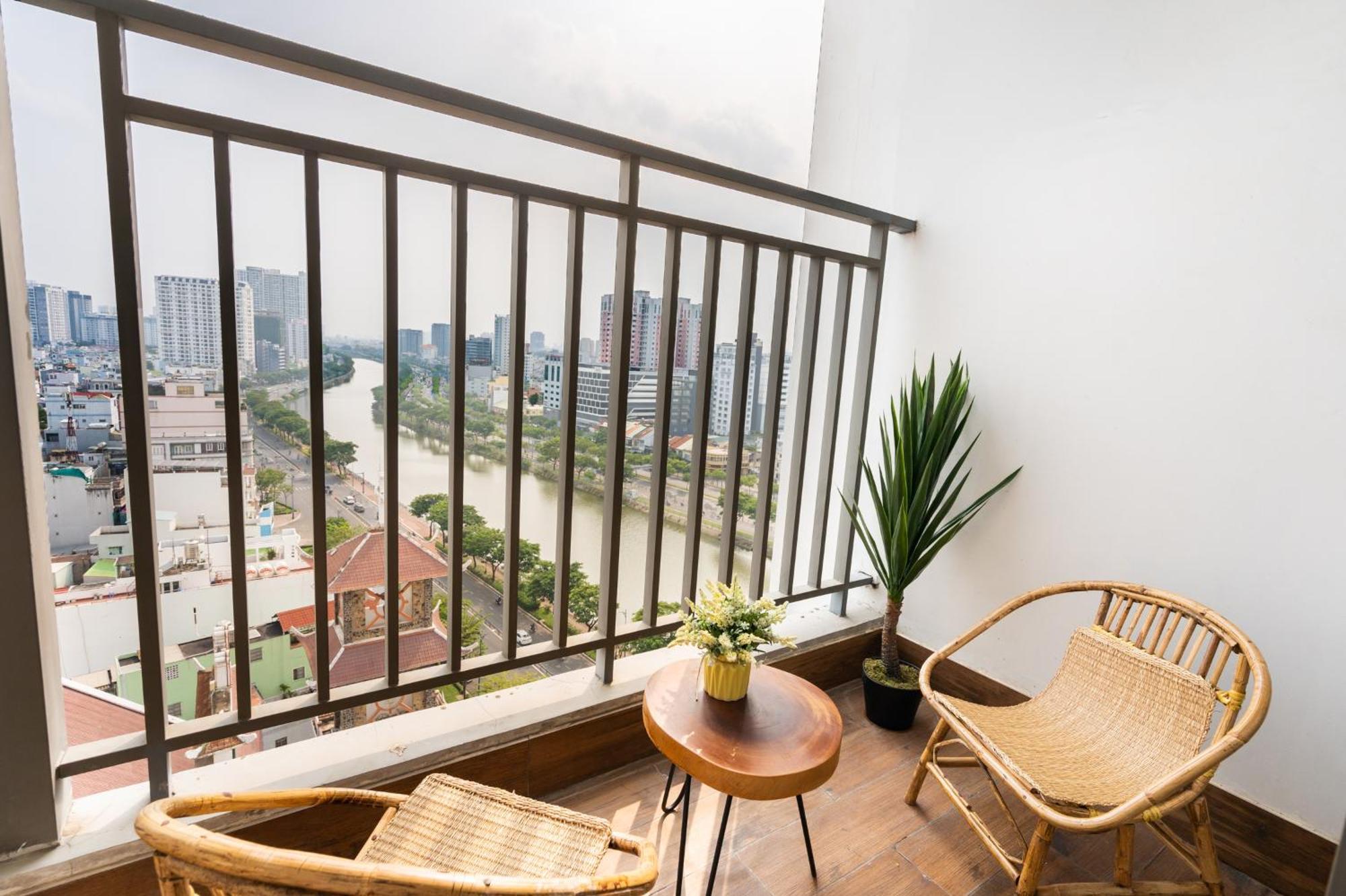 הו צ'י מין סיטי Double E Saigon Apartment In Rivergate Building מראה חיצוני תמונה