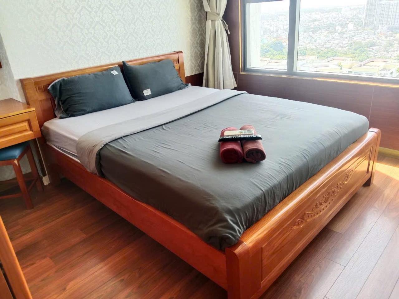 הו צ'י מין סיטי Double E Saigon Apartment In Rivergate Building מראה חיצוני תמונה