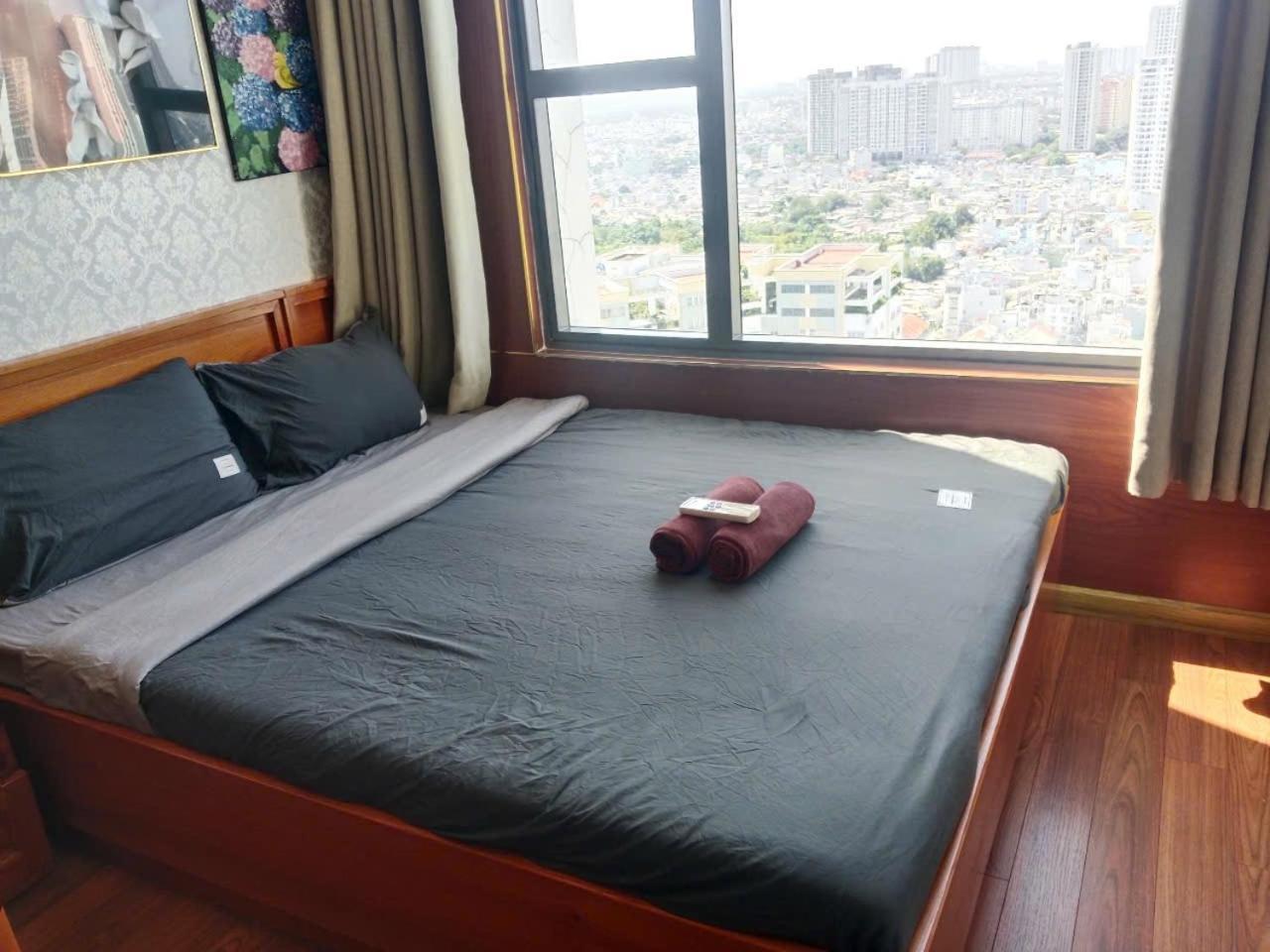 הו צ'י מין סיטי Double E Saigon Apartment In Rivergate Building מראה חיצוני תמונה