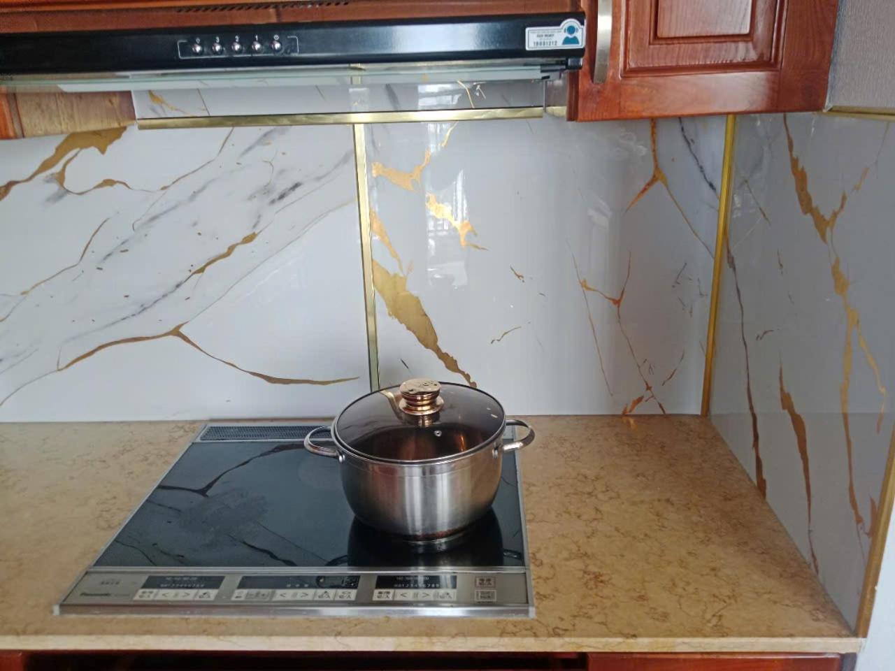 הו צ'י מין סיטי Double E Saigon Apartment In Rivergate Building מראה חיצוני תמונה