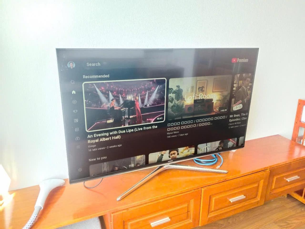 הו צ'י מין סיטי Double E Saigon Apartment In Rivergate Building מראה חיצוני תמונה